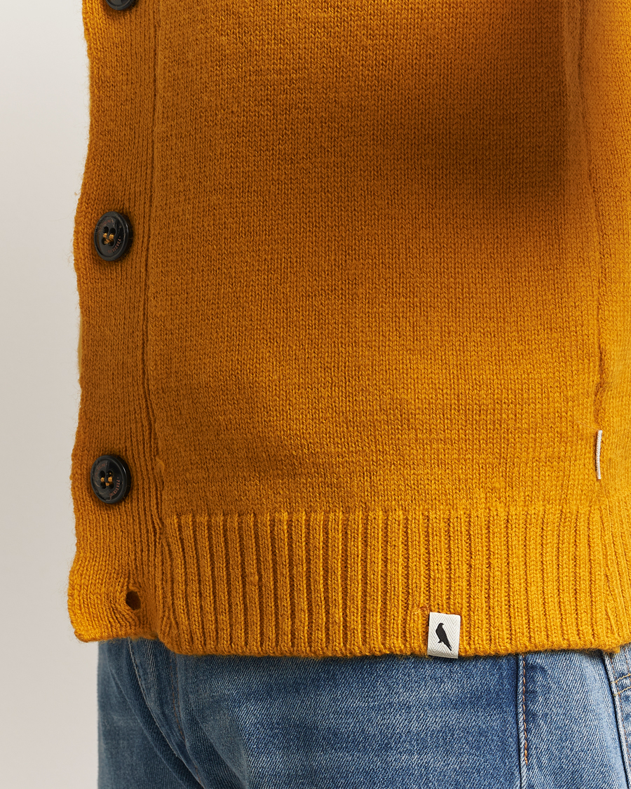 Men | Sweaters & Knitwear | Peregrine | Maker's Stitch Merino Cardigan Honey