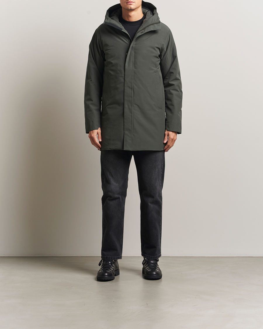 Men | Coats & Jackets | Scandinavian Edition | Loft II Waterproof Padded Coat Dark Olive