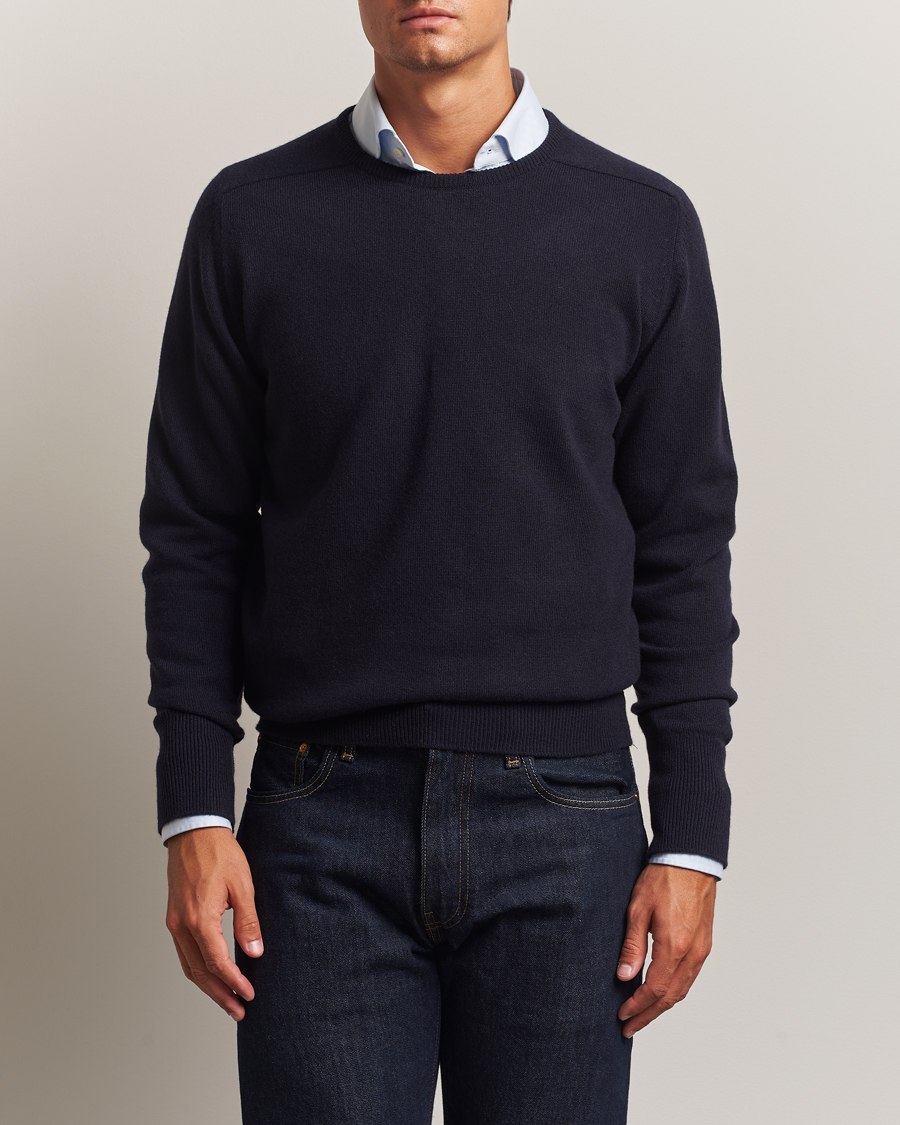 William Lockie Melrose Cashmere Crew Neck Dark Navy at CareOfCarl.com