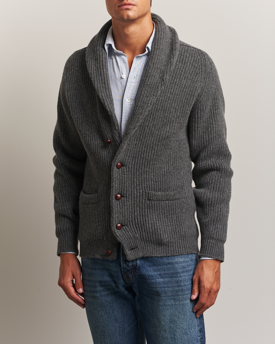 Men | Sweaters & Knitwear | William Lockie | Windsor Geelong Lambswool Shawl Cardigan Grey