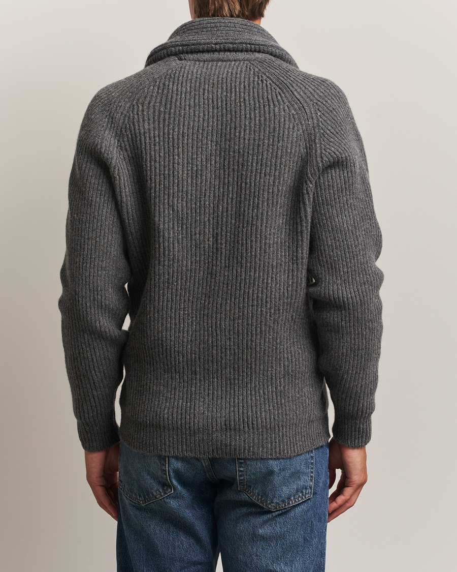 Men | Sweaters & Knitwear | William Lockie | Windsor Geelong Lambswool Shawl Cardigan Grey