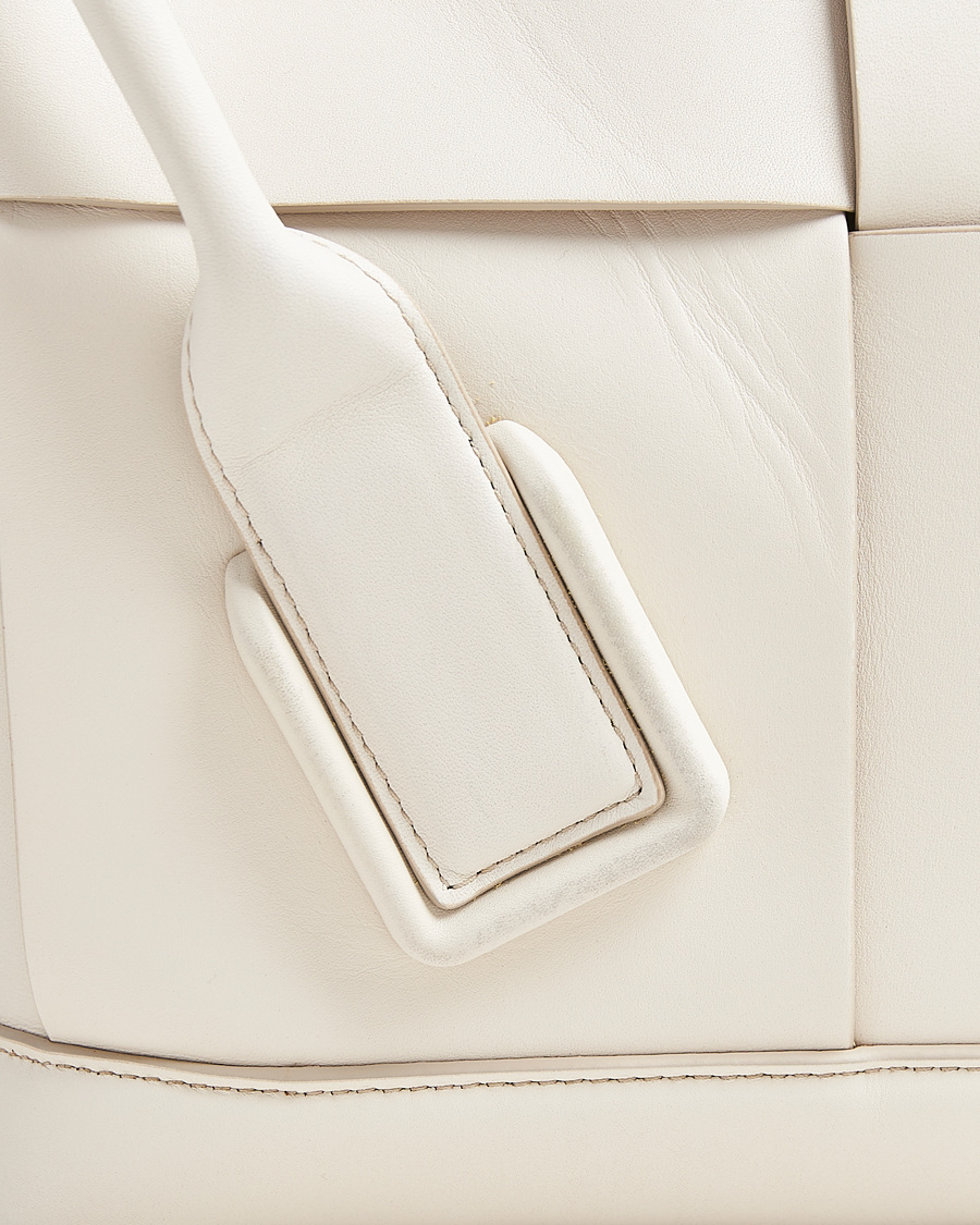 Men | Bottega Veneta Pre-Owned Intrecciato Arco Small White | Bottega Veneta Pre-Owned | Intrecciato Arco Small White