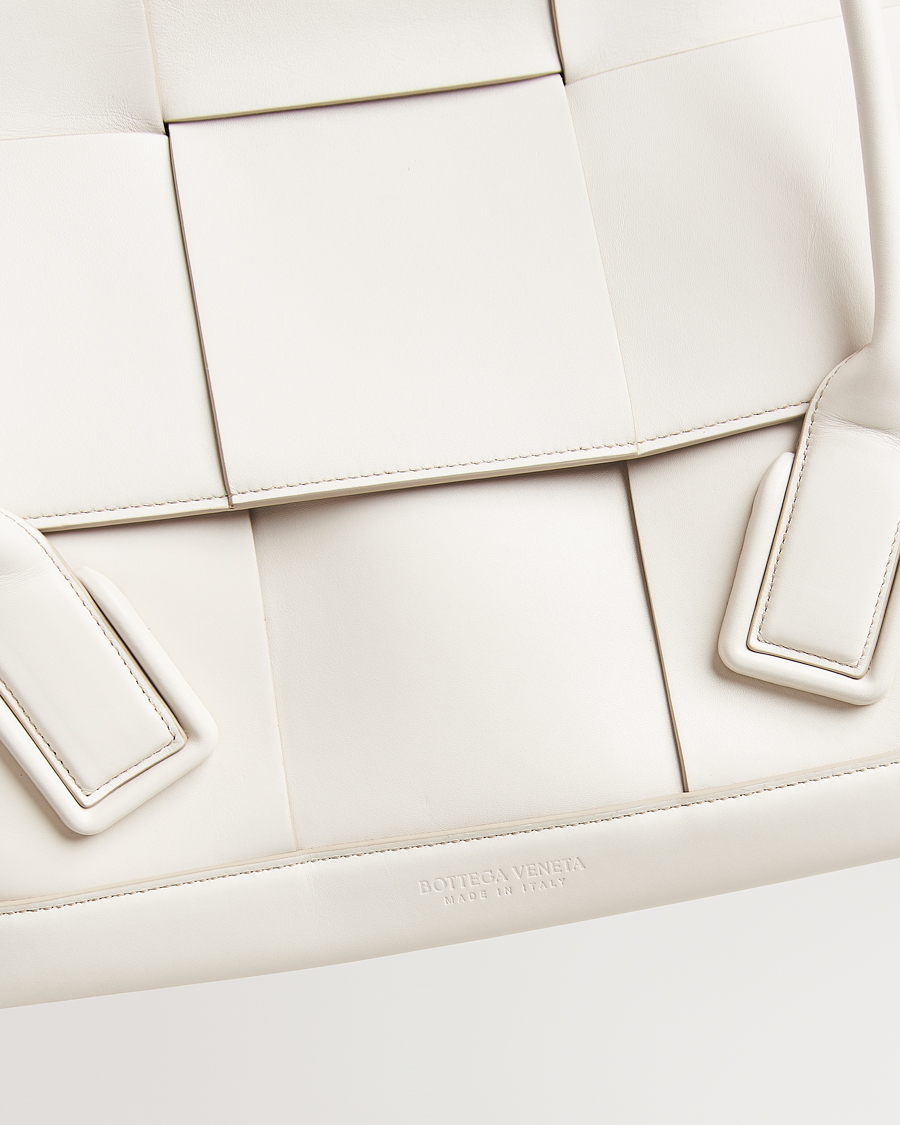 Men | Bottega Veneta Pre-Owned Intrecciato Arco Small White | Bottega Veneta Pre-Owned | Intrecciato Arco Small White