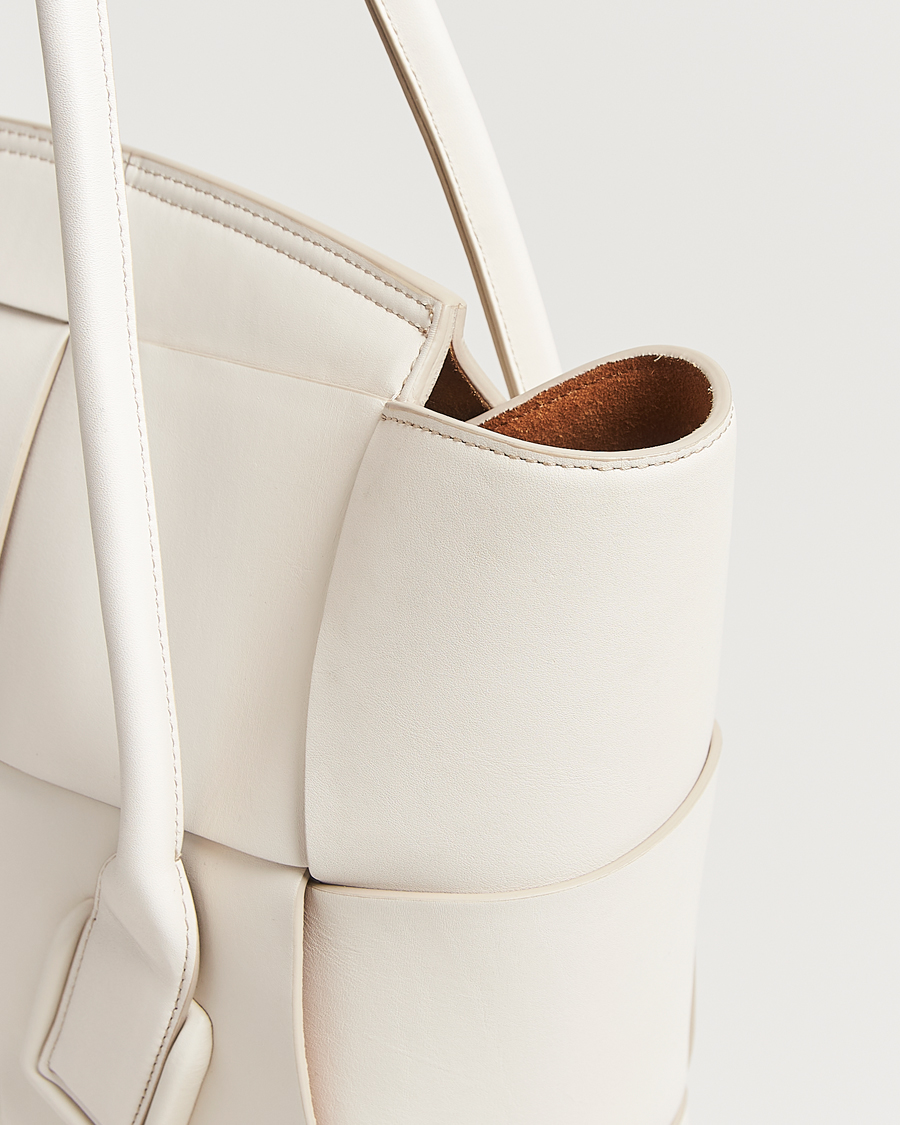 Men | Bottega Veneta Pre-Owned Intrecciato Arco Small White | Bottega Veneta Pre-Owned | Intrecciato Arco Small White