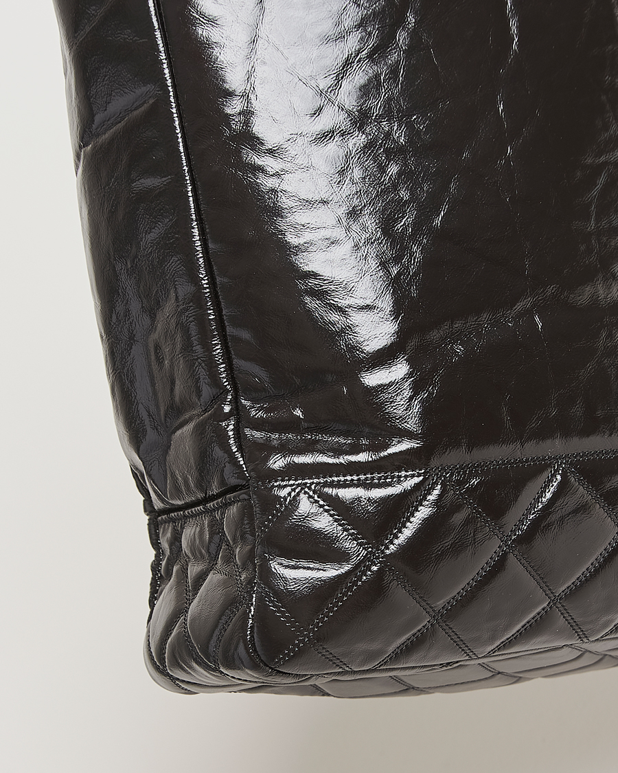 Men | Chanel Pre-Owned Chain Tote Bag Black | Chanel Pre-Owned | Chain Tote Bag Black