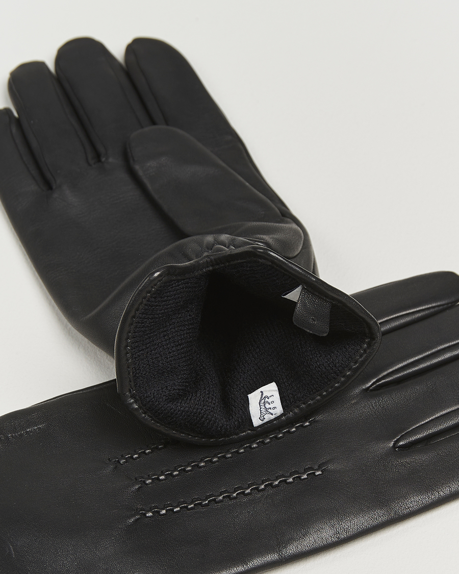 Giorgio Armani Lamb Leather Gloves Black at CareOfCarl.com