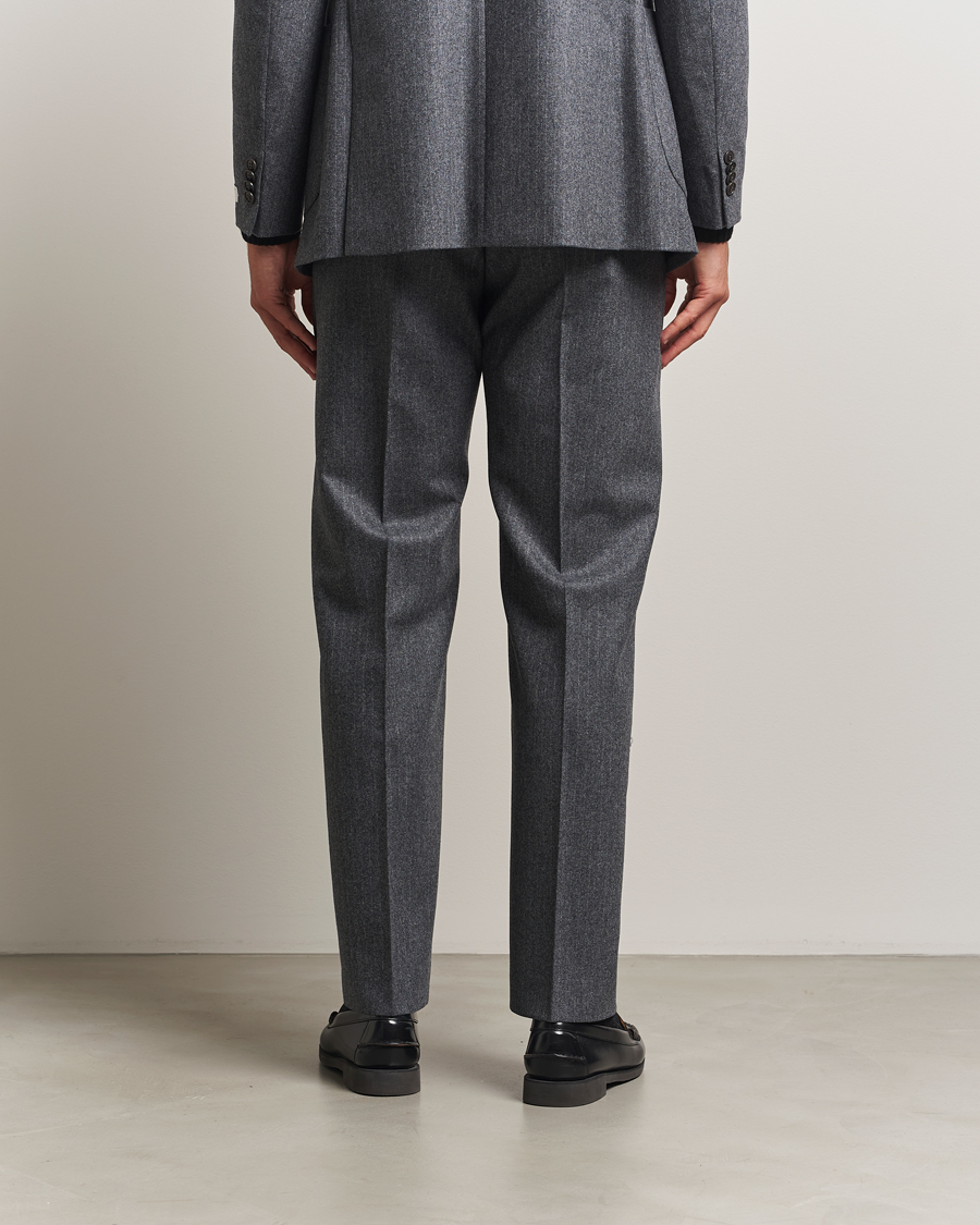 Men | Trousers | Tiger of Sweden | Tommie Wool Pleated Pinstriped Trousers Silver
