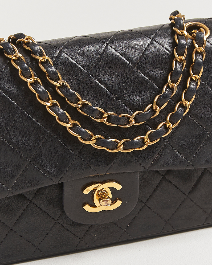 Men | Chanel Pre-Owned Classic Double Flap Medium Lambskin Black | Chanel Pre-Owned | Classic Double Flap Medium Lambskin Black