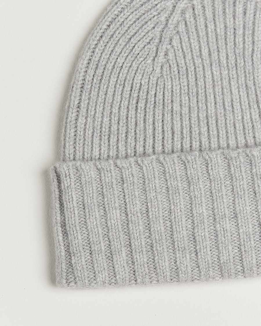 Men | Beanies | Robert Mackie | Kingswell Ribbed Wool/Cashmere Beanie Light Grey