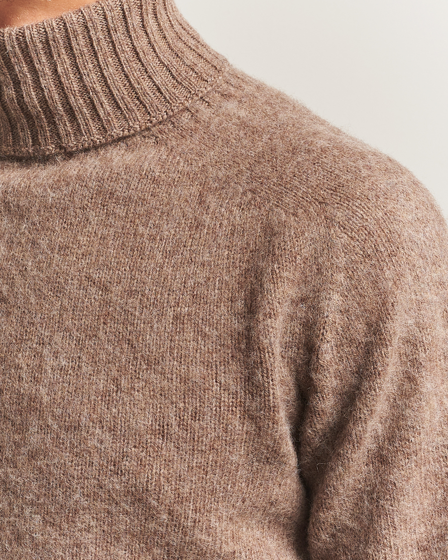 Men | Sweaters & Knitwear | Harley Of Scotland | Brushed Supersoft Lambswool Rollneck Tundra