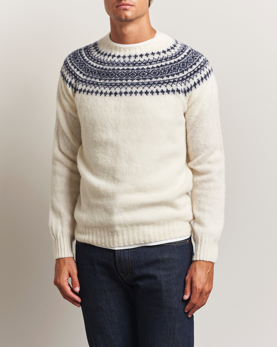Harley Of Scotland Brushed Supersoft Lambswool Yolk Fairisle White