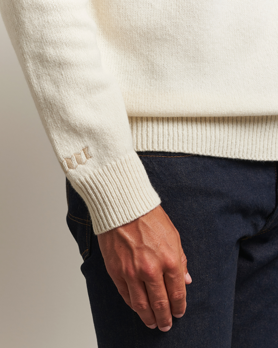 Men | Sweaters & Knitwear | Baracuta | Flag Logo Wool Turtleneck Antique White