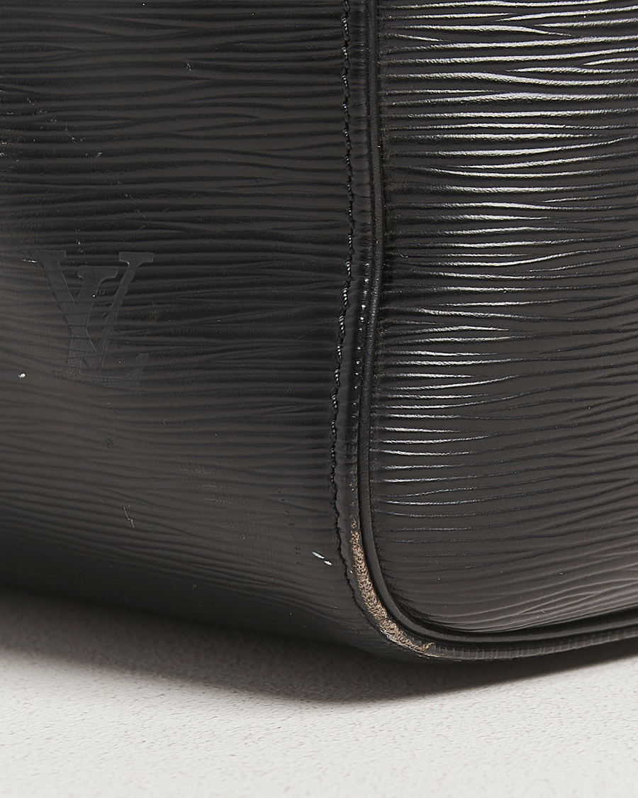 Men | Louis Vuitton Pre-Owned Keepall 50 Epi Leather Black | Louis Vuitton Pre-Owned | Keepall 50 Epi Leather Black