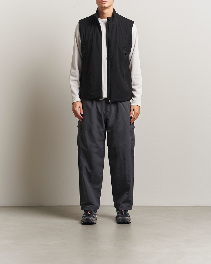 Snow Peak Breathable Insulated Vest Black at CareOfCarl.com