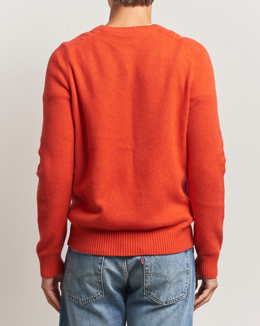 Men | Sweaters & Knitwear | Morris | Hertford Lambswool Merino Crew Neck Red