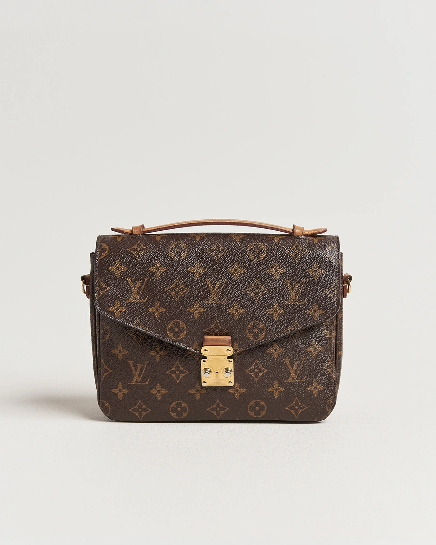 Men | Louis Vuitton Pre-Owned Pochette Métis Monogram | Louis Vuitton Pre-Owned | Pochette Métis Monogram