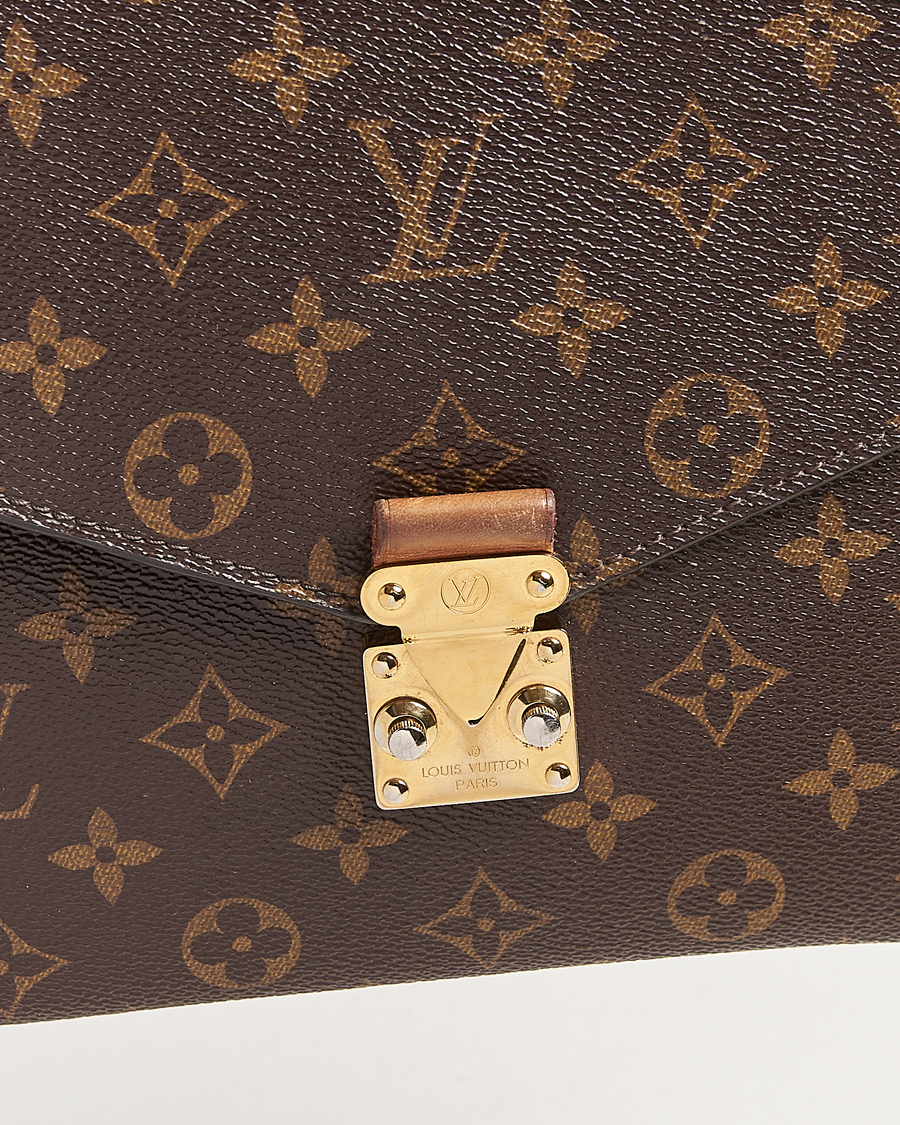 Men | Pre-Owned & Vintage Bags | Louis Vuitton Pre-Owned | Pochette Métis Monogram
