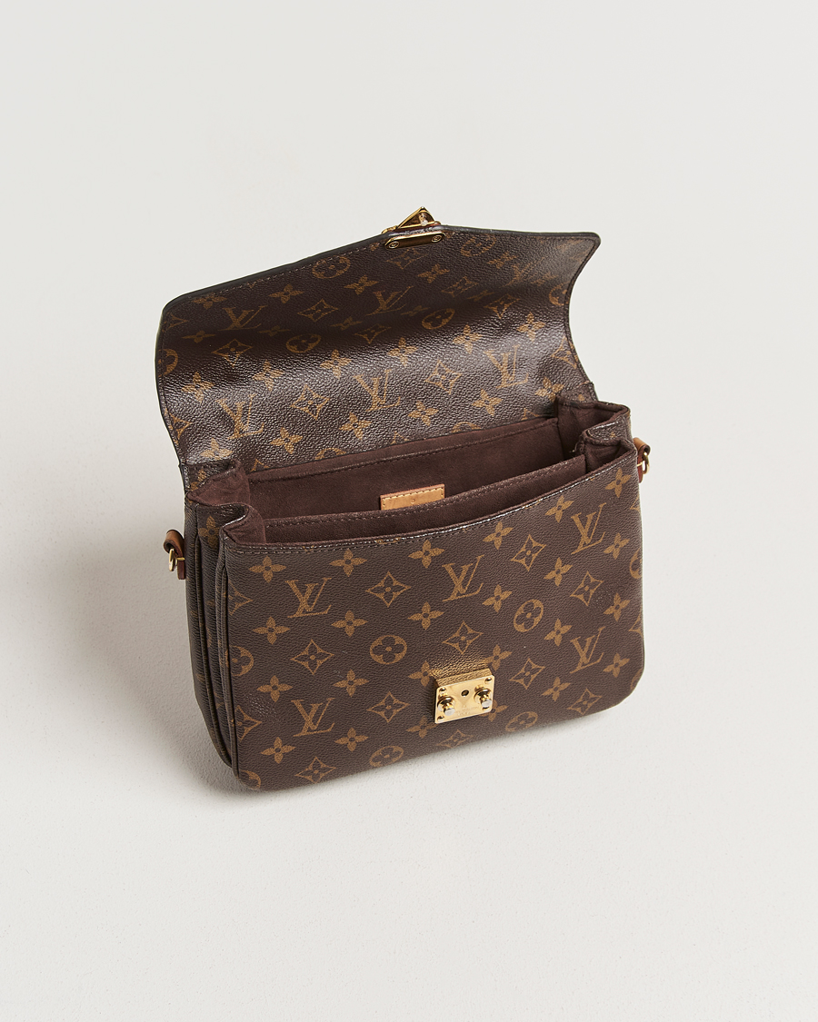 Men | Pre-Owned & Vintage Bags | Louis Vuitton Pre-Owned | Pochette Métis Monogram