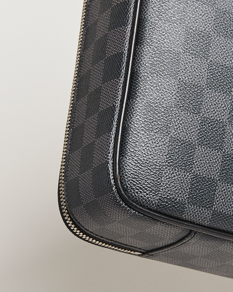 Men | Louis Vuitton Pre-Owned Steve Briefcase Damier Graphite | Louis Vuitton Pre-Owned | Steve Briefcase Damier Graphite