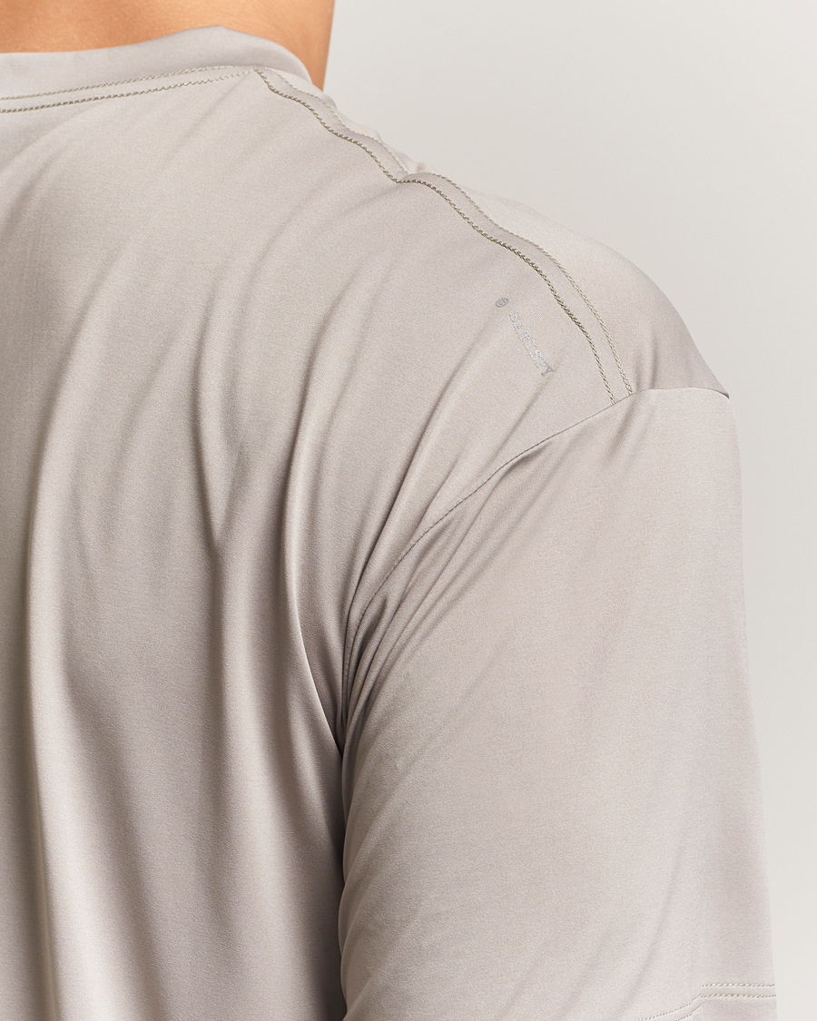Men | T-Shirts | Satisfy | AuraLite T-Shirt Aluminium