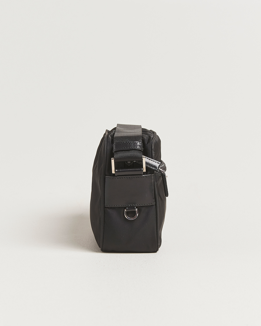 Men | Prada Pre-Owned Tessuto Nylon Leather Shoulder Bag Black | Prada Pre-Owned | Tessuto Nylon Leather Shoulder Bag Black