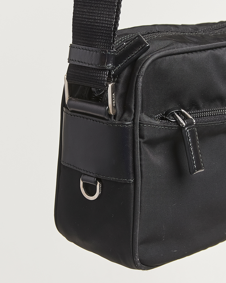 Men | Prada Pre-Owned Tessuto Nylon Leather Shoulder Bag Black | Prada Pre-Owned | Tessuto Nylon Leather Shoulder Bag Black