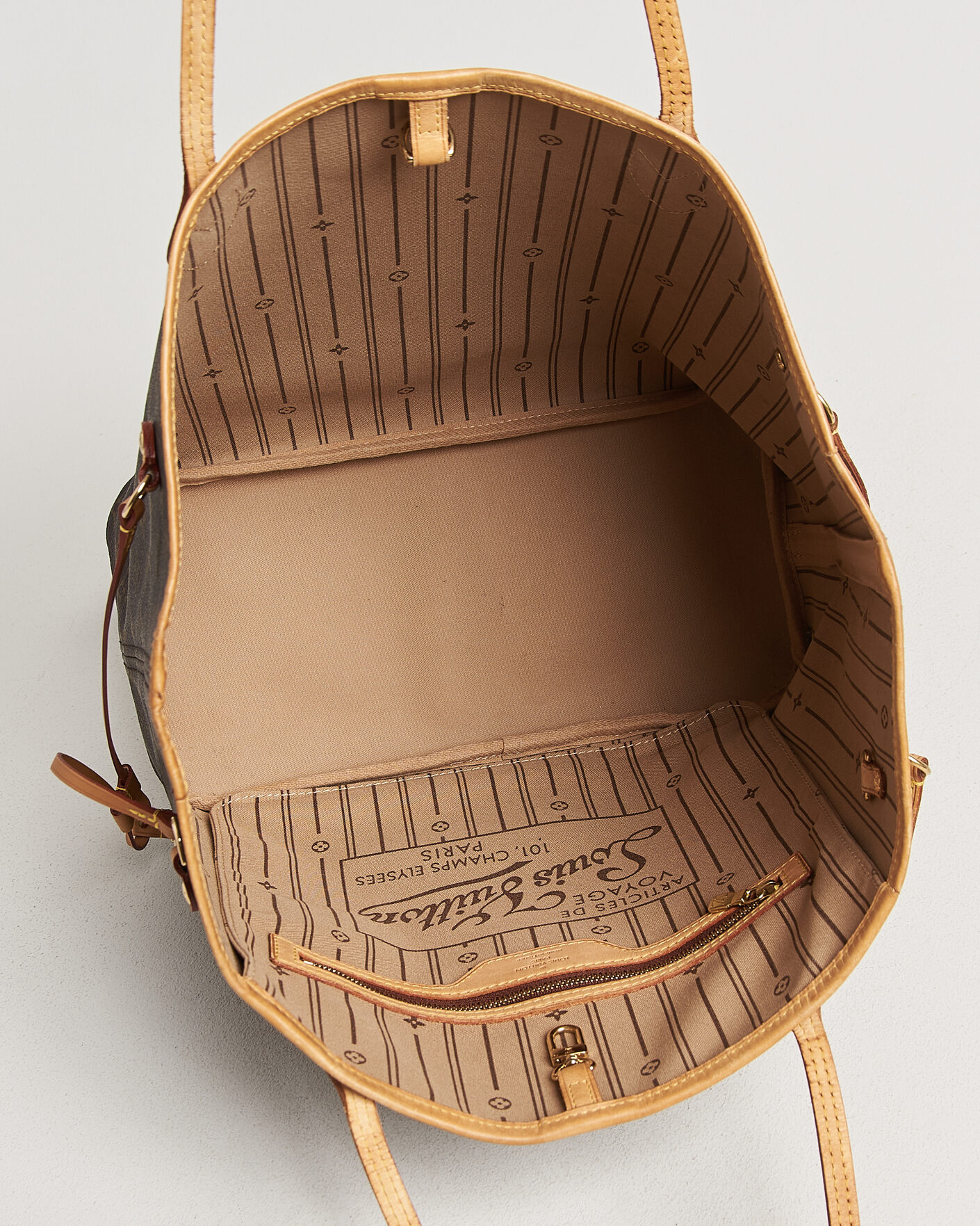 Men | Pre-Owned & Vintage Bags | Louis Vuitton Pre-Owned | Neverfull MM Monogram