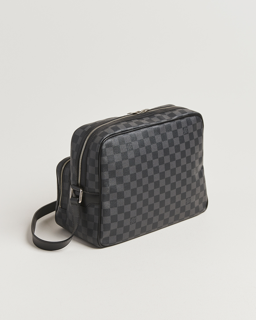 Louis Vuitton Pre-Owned Leoh Shoulder Bag Damier Graphite at