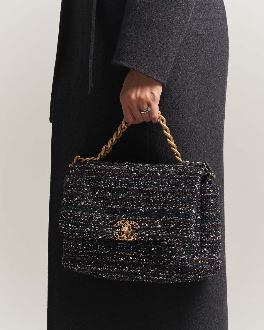 Men | Chanel Pre-Owned Chanel 19 Sequins Large Handbag Black | Chanel Pre-Owned | Chanel 19 Sequins Large Handbag Black
