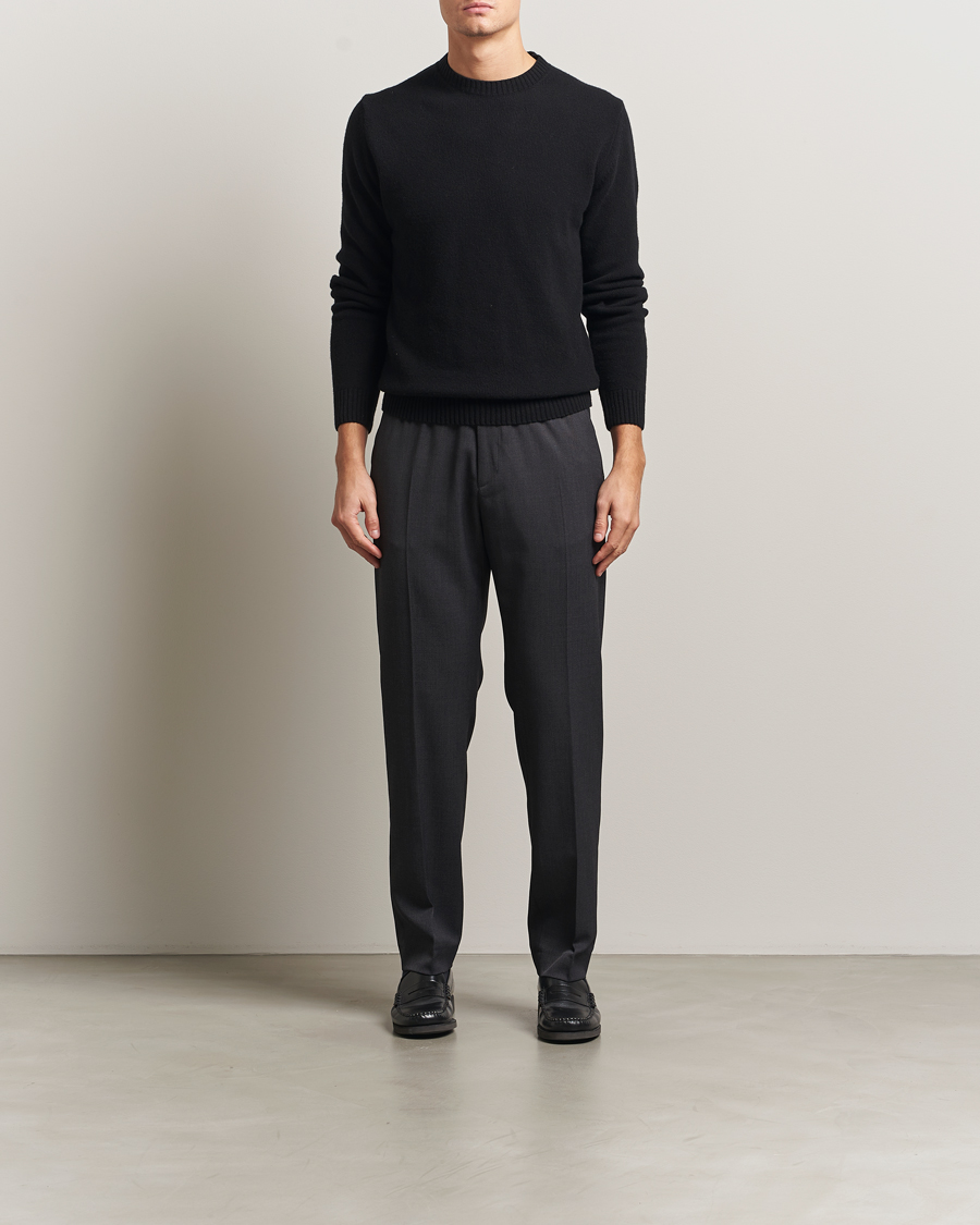 Men | Trousers | Filippa K | Theo Relaxed Wool Trousers Mid Grey