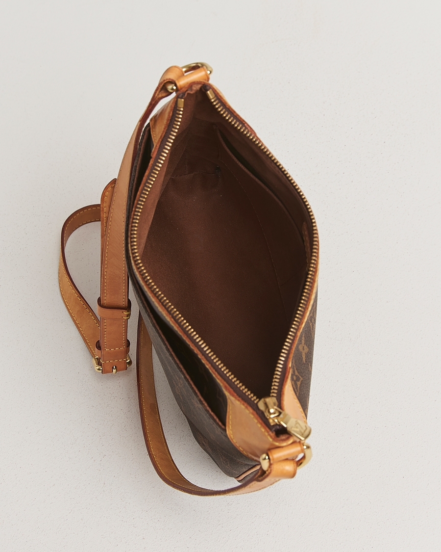 Men | Louis Vuitton Pre-Owned Odeon PM Bag Monogram | Louis Vuitton Pre-Owned | Odeon PM Bag Monogram