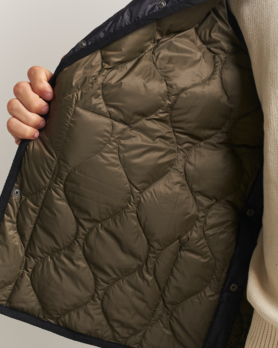 Men | Coats & Jackets | TAION | Military Crew Neck Down Vest Black
