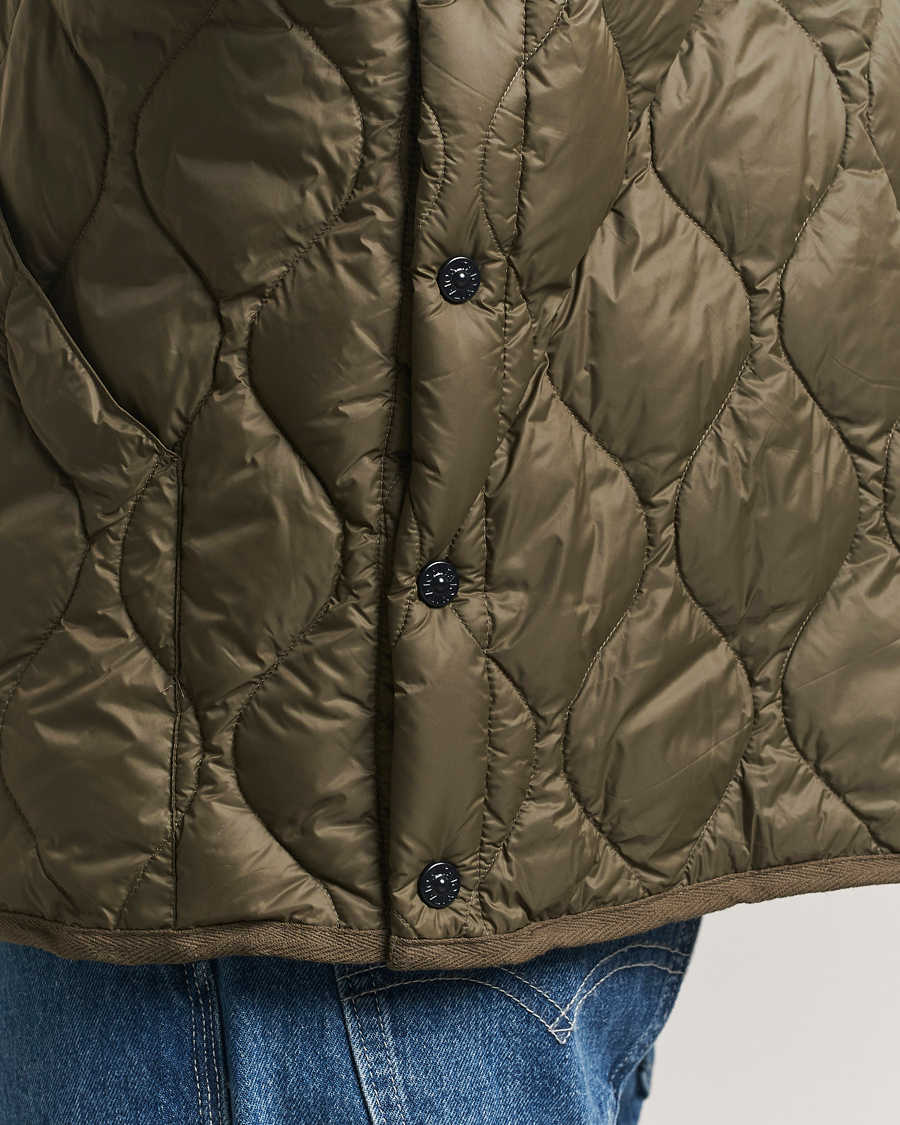 Men | Gilets | TAION | Military Crew Neck Down Vest Dark Olive