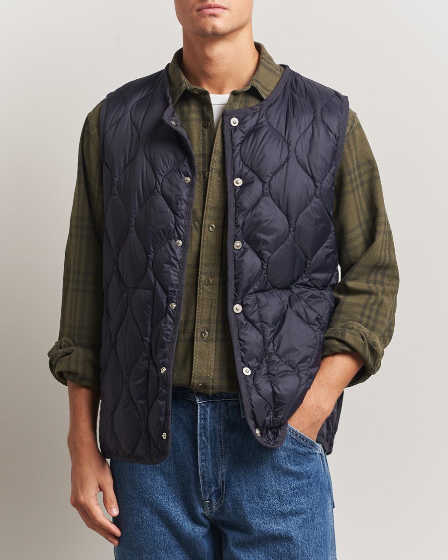 Men | Gilets | TAION | Military Crew Neck Down Vest Navy