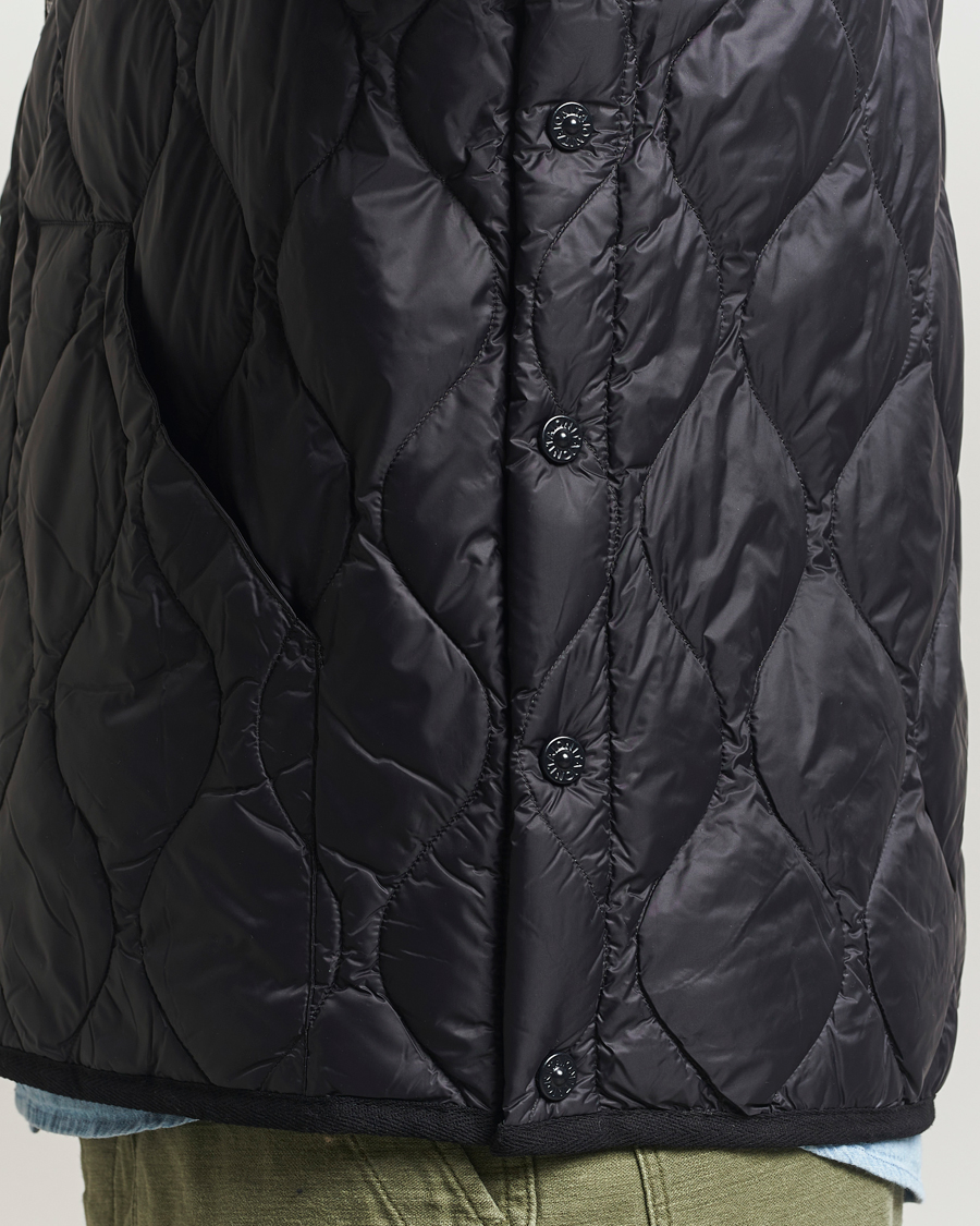 Men | Coats & Jackets | TAION | Military Crew Neck Down Jacket Black