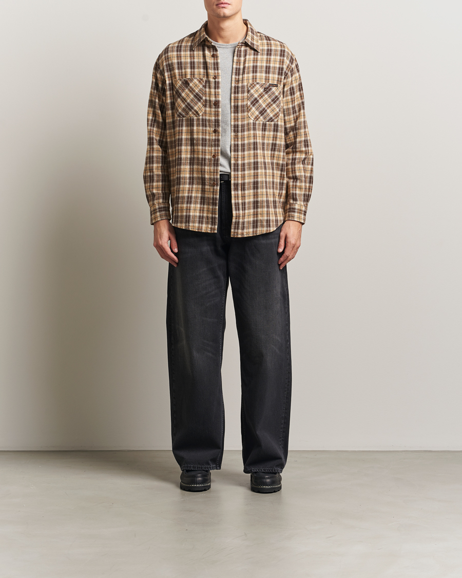 Men | Shirts | Nudie Jeans | Julian Checked Worker Shirt Brown