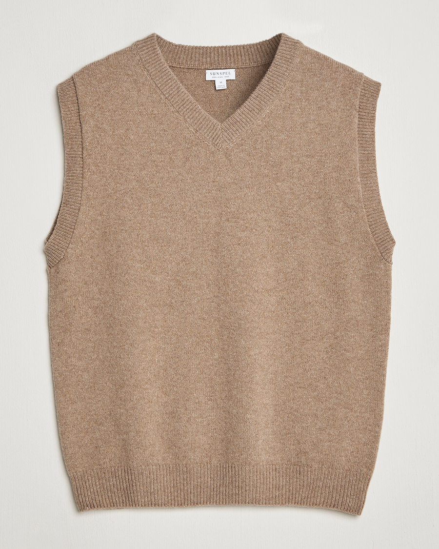 Men | Sweaters & Knitwear | Sunspel | Lambswool Knitted Vest Sandstone