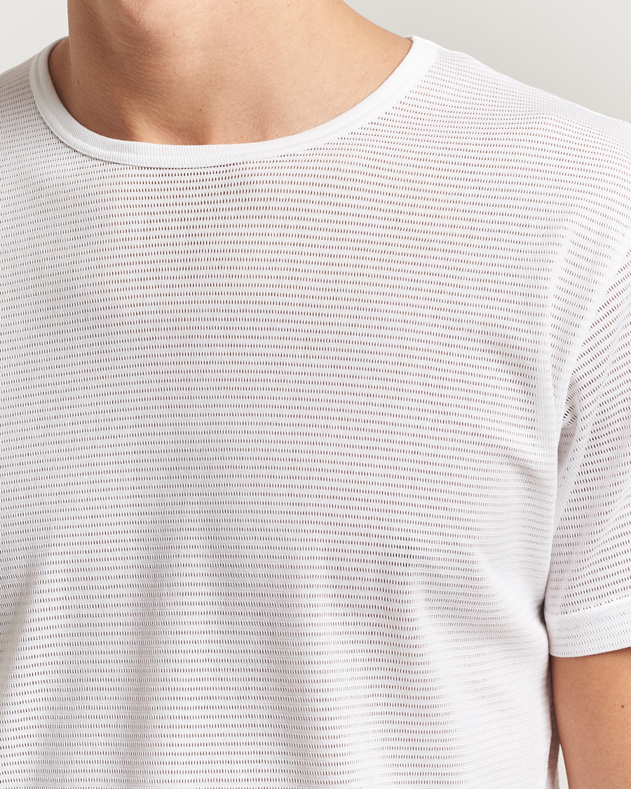 Men | T-Shirts | Sunspel | Cellular Underwear T-Shirt White