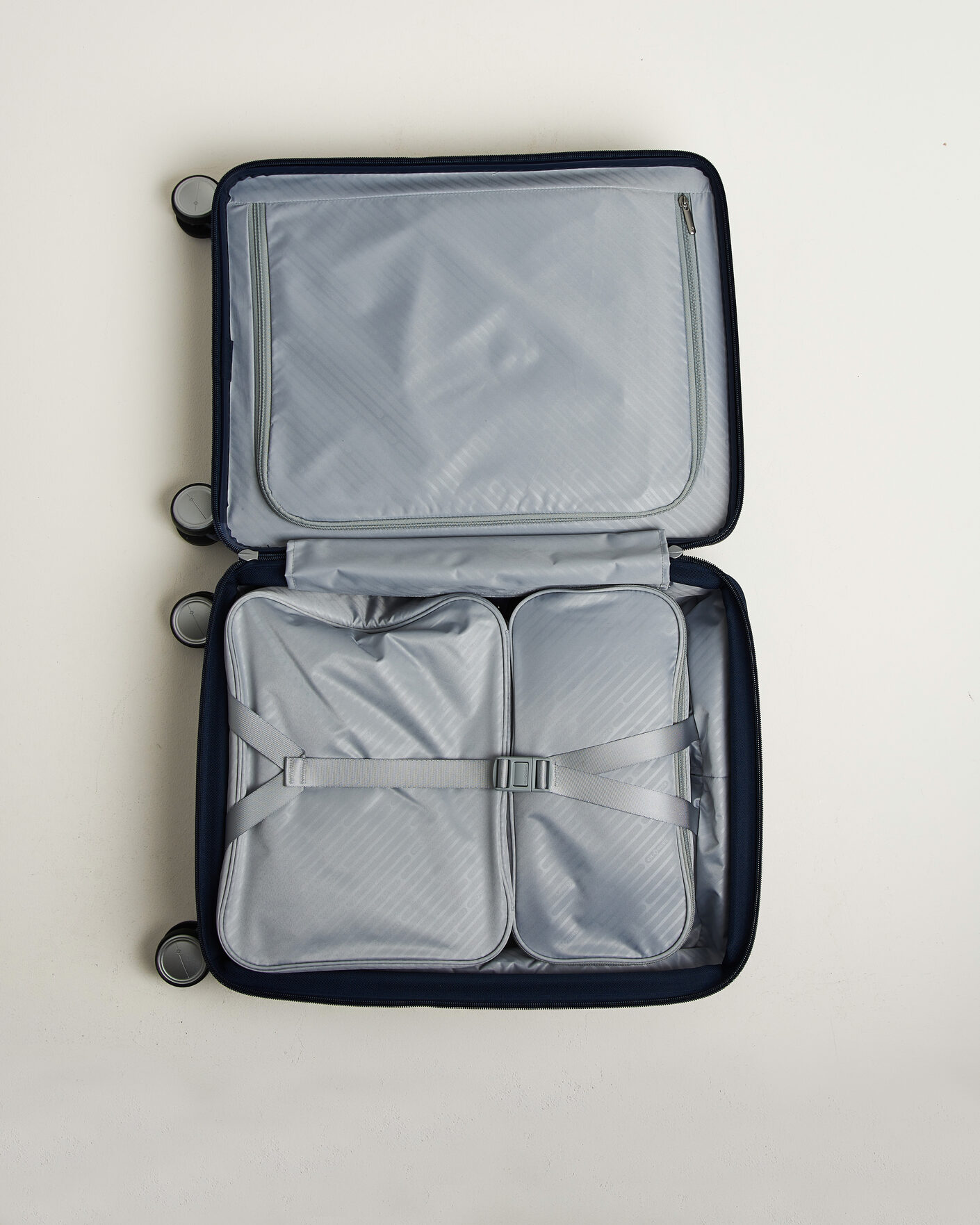 Men | Bags | Samsonite | Paralux 55cm Front Acess Carry-On Midnight