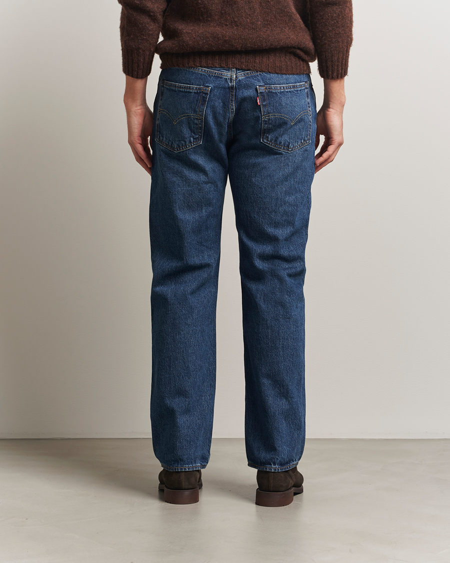 Levi's 555 Relaxed Straight Jeans Check The Score at CareOfCarl.com