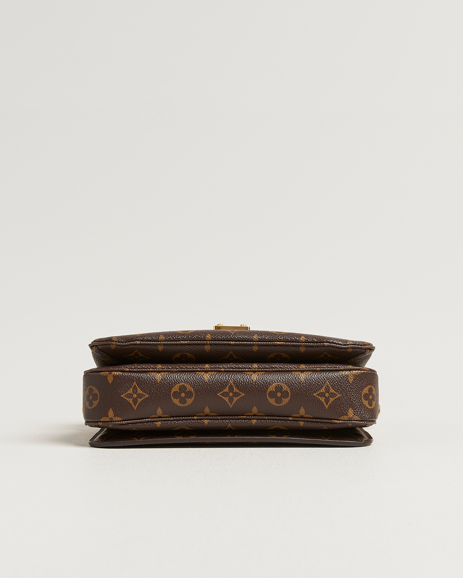 Men | Louis Vuitton Pre-Owned Pochette Métis Monogram | Louis Vuitton Pre-Owned | Pochette Métis Monogram