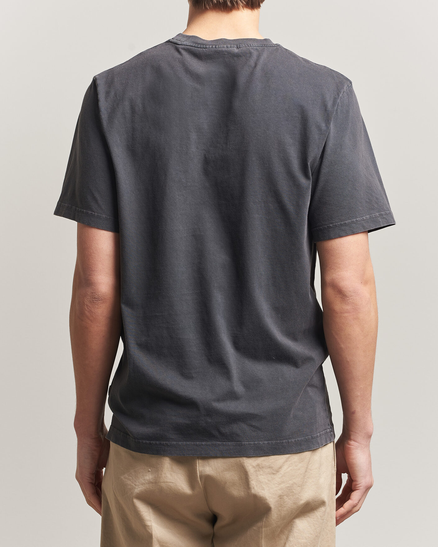 Men | T-Shirts | Forét | Bouquet T-Shirt Washed Black