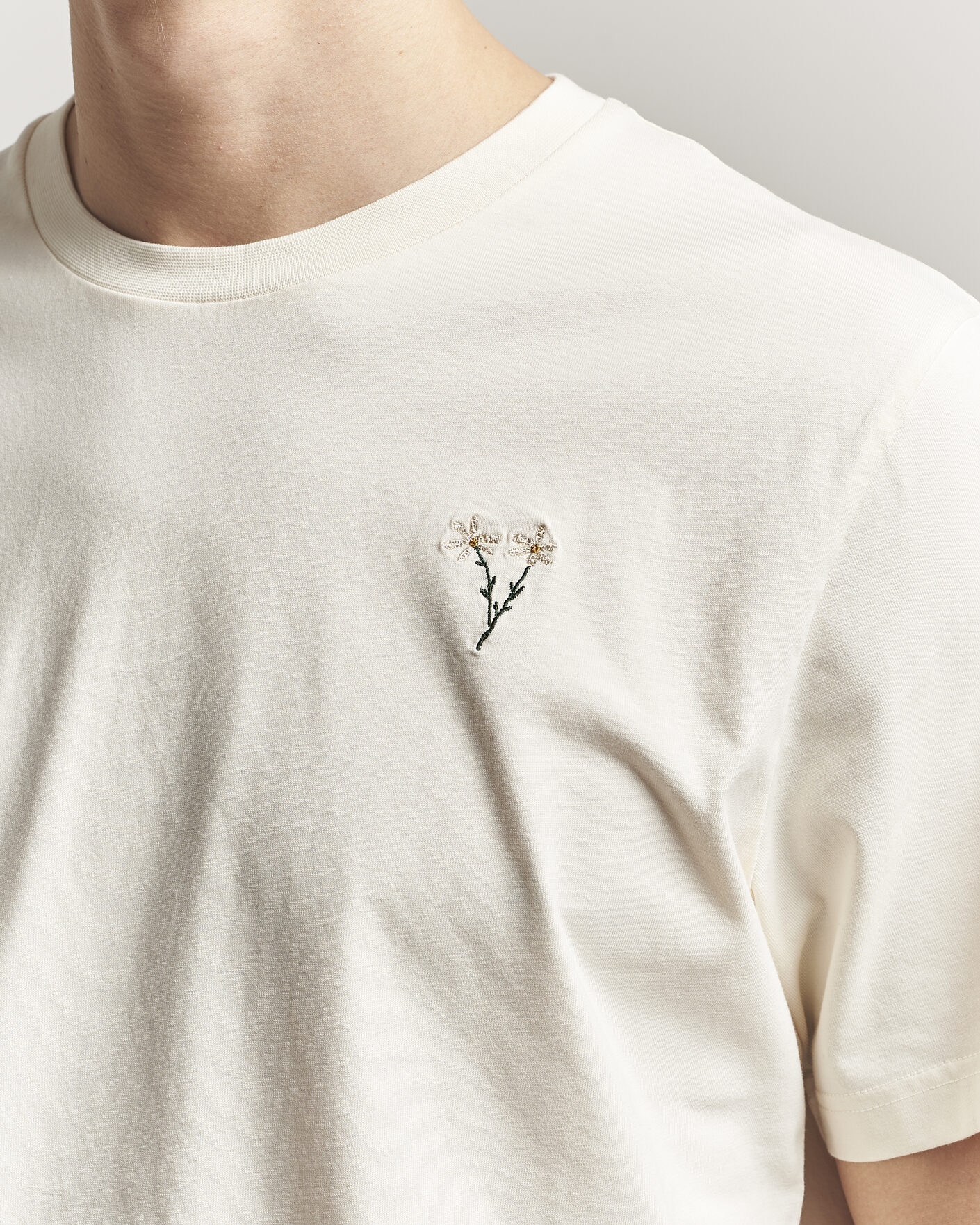 Men | T-Shirts | Forét | Posy T-Shirt Cloud