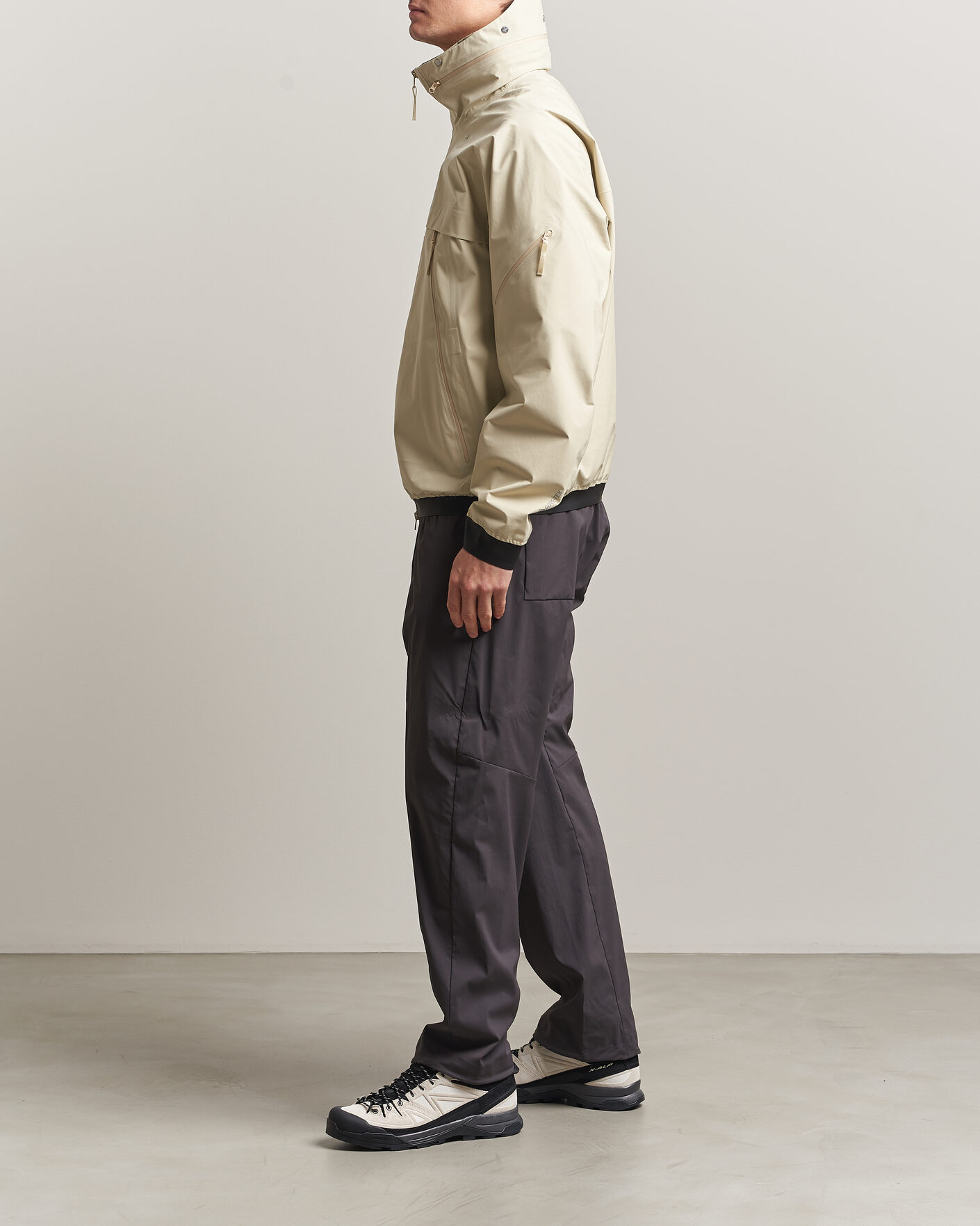Men | Trousers | Stone Island | Stellina Technical Nylon Stretch Trousers Charcoal