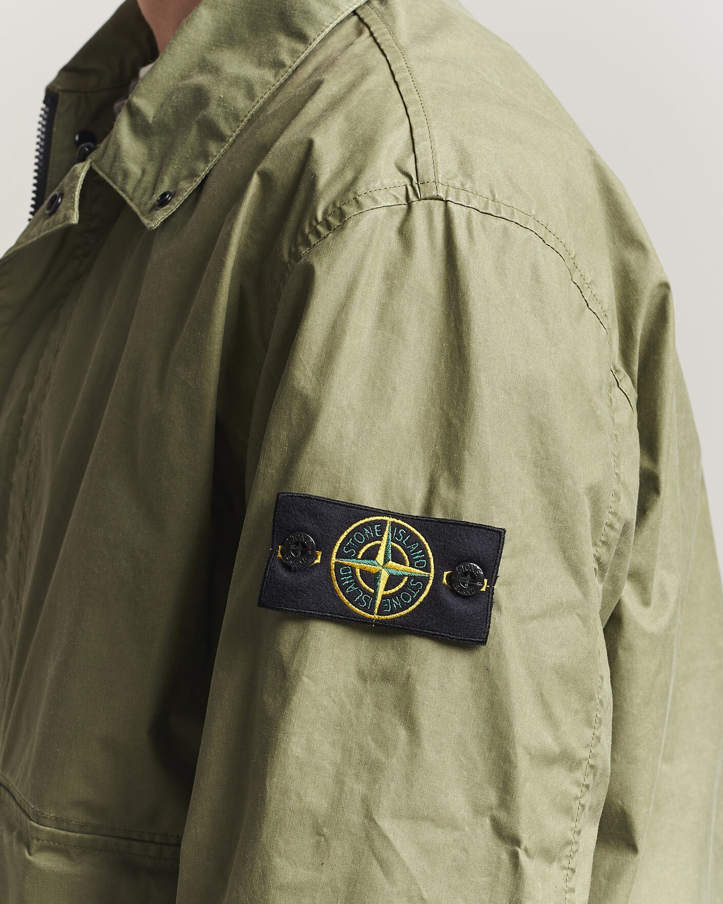 Men | Coats & Jackets | Stone Island | Waxed Pigment Cotton Tela Coach Jacket Military Green