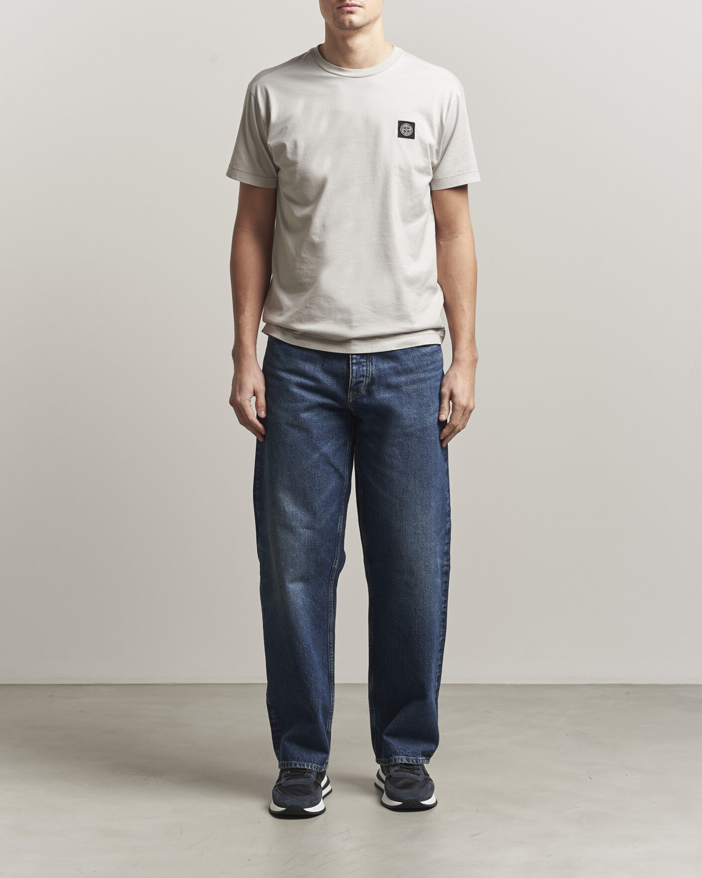 Men | T-Shirts | Stone Island | Garment Dyed Cotton Jersey T-Shirt Pearl Grey
