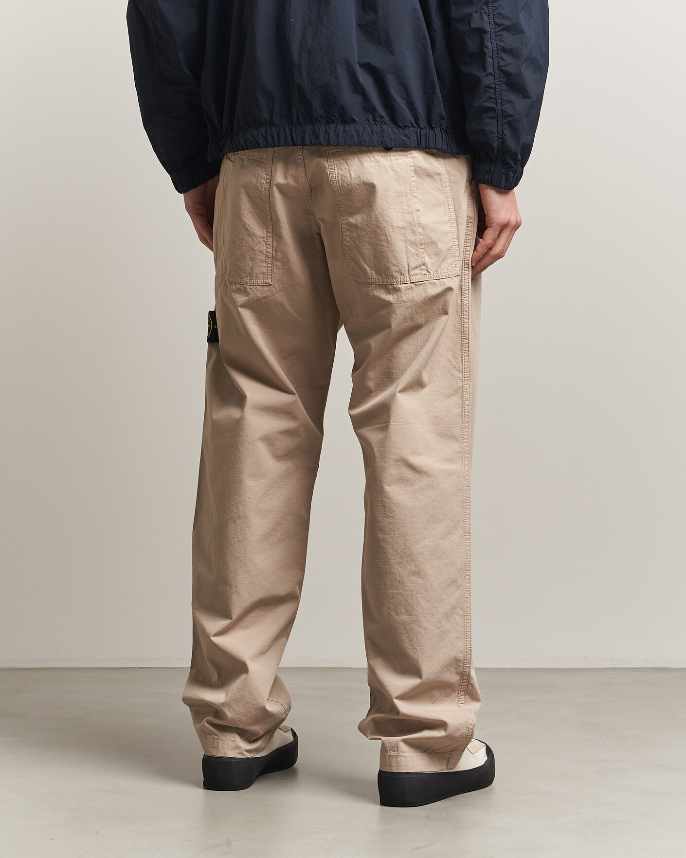 Men | Trousers | Stone Island | Cotton Ripstop Trousers Desert