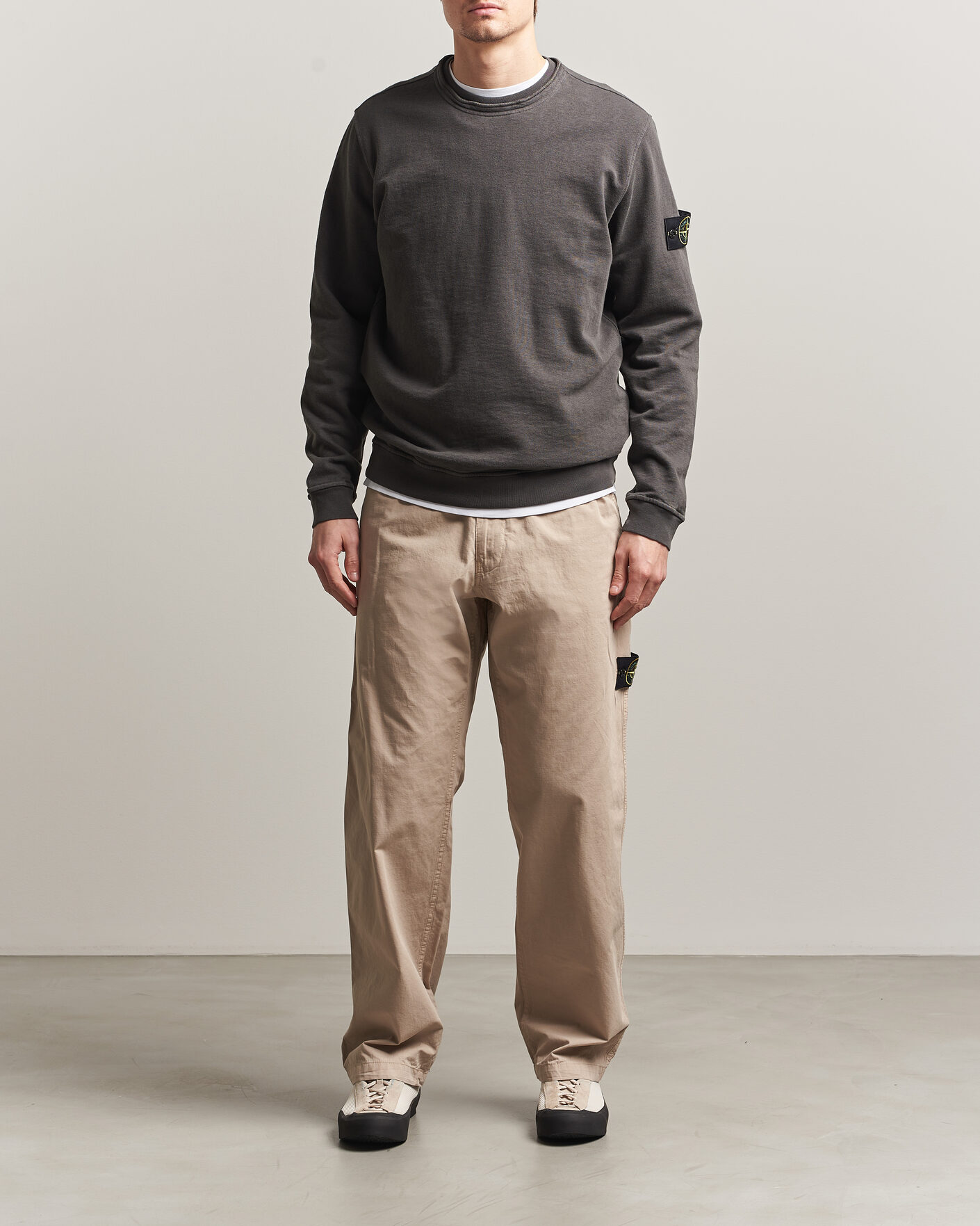 Men | Sweaters & Knitwear | Stone Island | Old Dyed Cotton Sweatshirt Charcoal