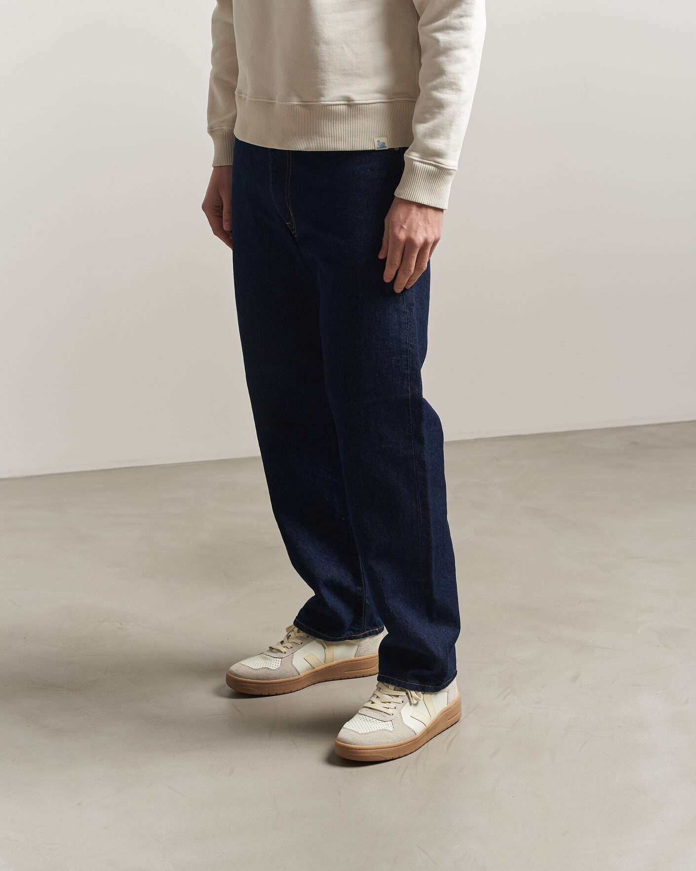 Men | Sneakers | Veja | V-82 Sneaker Pure Calcaire/Fury