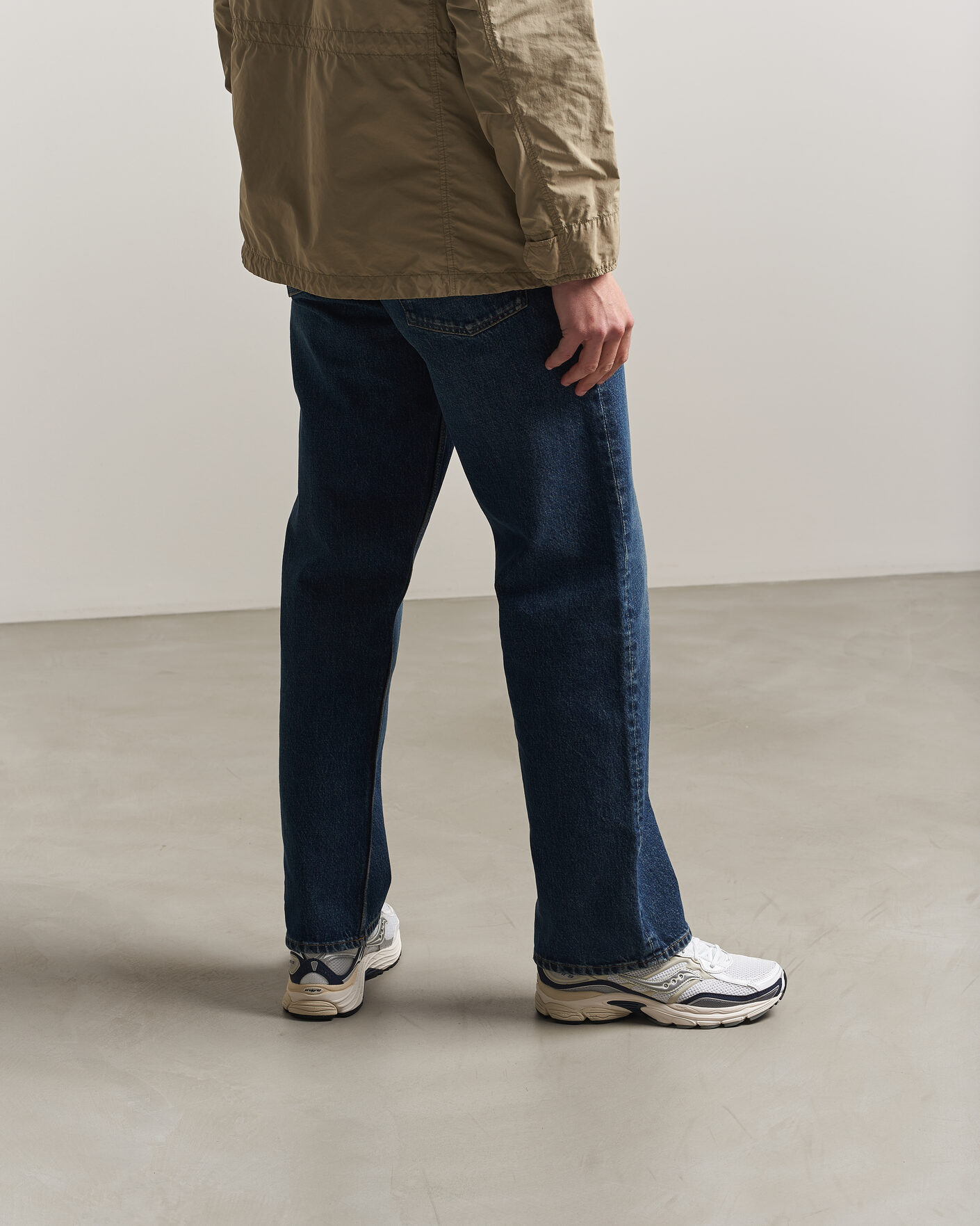 Men | Sneakers | Saucony | Progrid Omni 9 Running Sneaker White/Navy